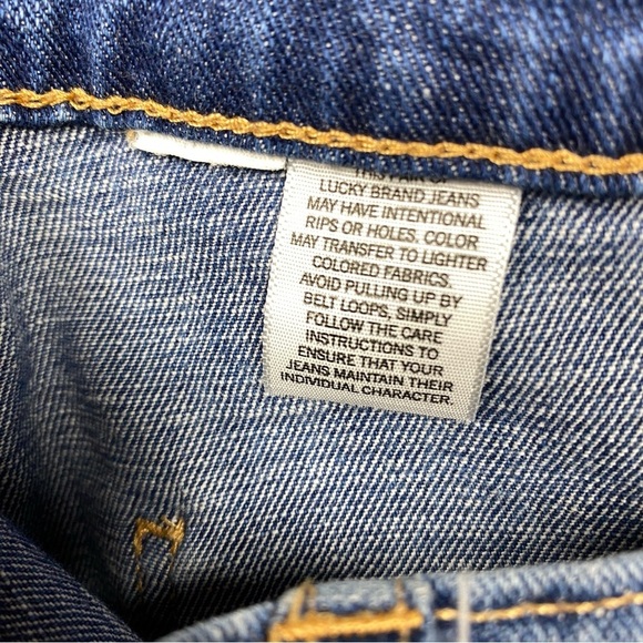 Lucky Brand Cut Off Denim Short Patch Pocket Size 10 / 30 - Picture 7 of 7